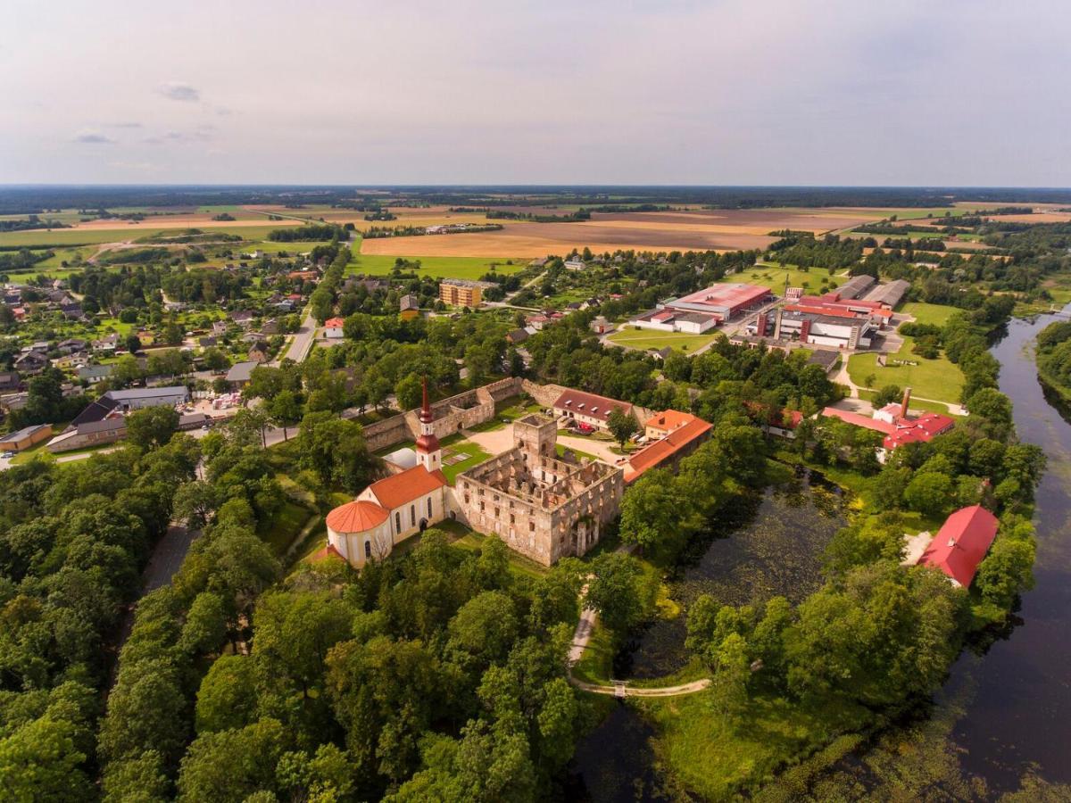 Lossi 8 -4 Poltsamaa Maida Kültér fotó